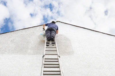 Peinture extérieure à Monthuchon — façades et ravalement