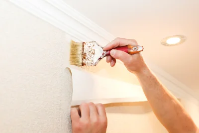Pose de papier peint à Monthuchon — revêtements muraux et toiles de verre